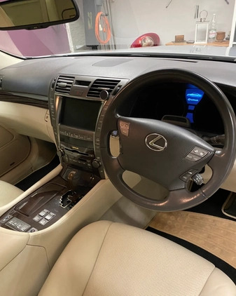 Lexus LS cena 48000 przebieg: 177100, rok produkcji 2009 z Janikowo małe 529